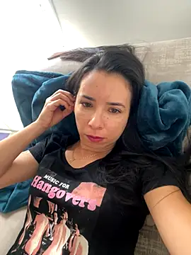 Vicky ro online show from November 30, 1:15 pm