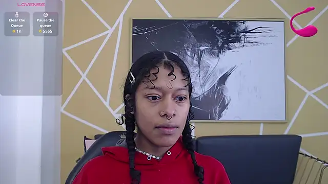 Agatha Amaya online show from November 16, 1:06 pm