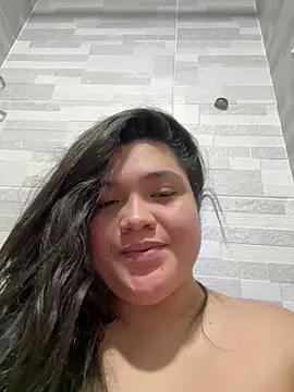 Snapshot of sweetmuslim01 chatting on March 3, 8:21 pm sweetmuslim01 online show from March 3, 8:21 pm