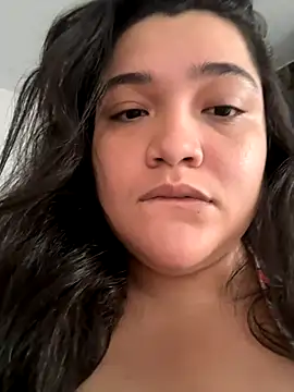 Snapshot of sweetmuslim01 chatting on September 15, 10:32 pm sweetmuslim01 online show from September 15, 10:32 pm