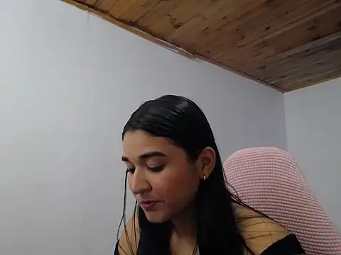 elizabeth sweetty online show from November 25, 12:38 pm