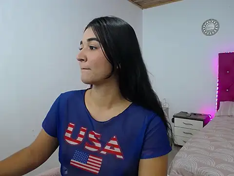 elizabeth sweetty online show from December 2, 11:48 am