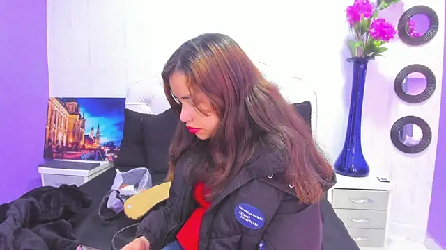 Hot Barbie Poku2 online show from November 20, 3:18 am