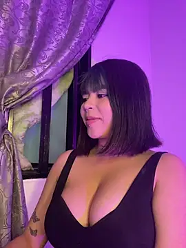 VIOLET EF online show from November 28, 2:47 am