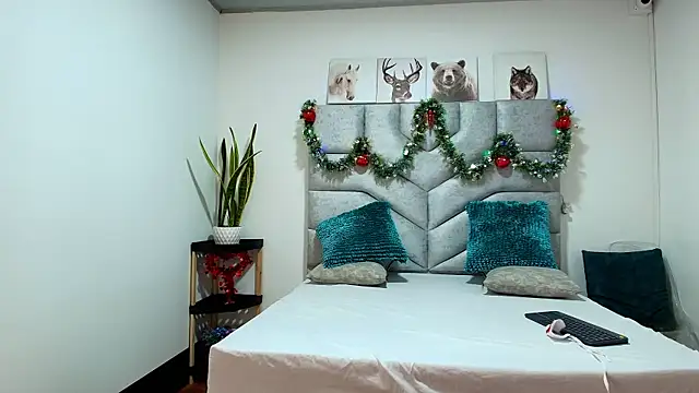 GimenaLyam online show from November 22, 12:26 pm