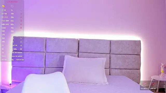 nia20  online show from November 22, 11:31 am