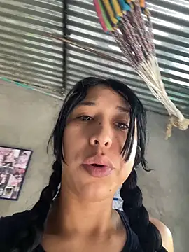 Snapshot of sofia_cum7 chatting on December 14, 7:51 pm sofia cum7 online show from December 14, 7:51 pm