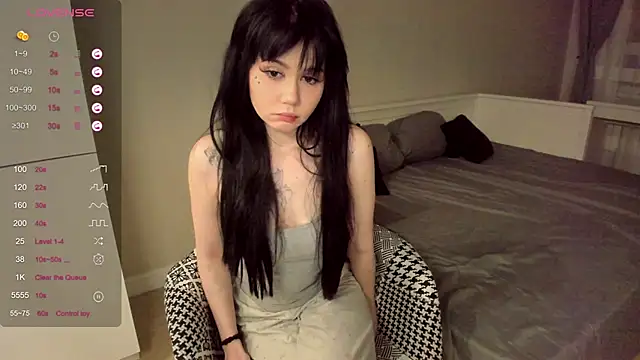 CharlyOrwell online show from November 29, 7:06 pm