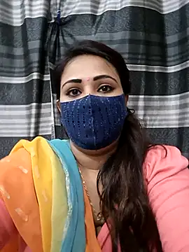 Snapshot of sadiya56803 chatting on November 8, 7:01 pm sadiya56803 online show from November 8, 7:01 pm