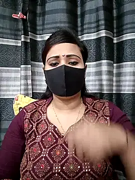 Snapshot of sadiya56803 chatting on November 14, 6:06 pm sadiya56803 online show from November 14, 6:06 pm