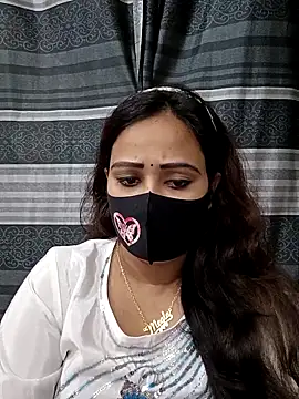 Snapshot of sadiya56803 chatting on November 17, 6:57 pm sadiya56803 online show from November 17, 6:57 pm