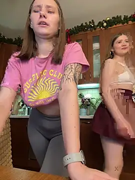 SexCaramell online show from November 29, 4:43 pm