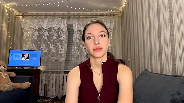 CarliBatas online show from November 22, 5:23 pm