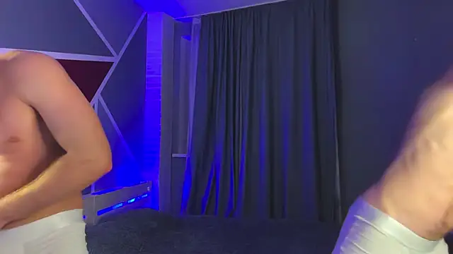 Hotpeppers666 online show from November 16, 8:25 pm