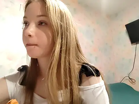 BarkySedna online show from November 23, 2:44 am