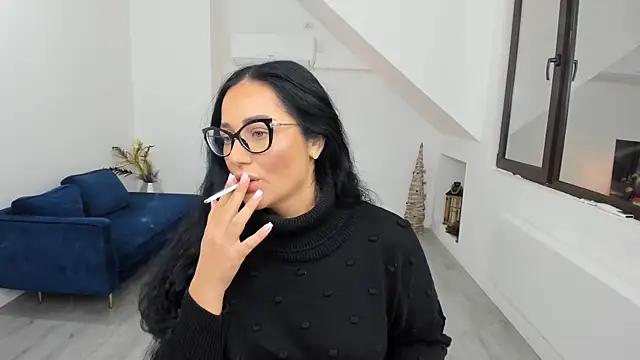 Snapshot of AnyaEvy chatting on November 19, 4:34 am AnyaEvy online show from November 19, 4:34 am