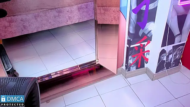 sofia sstonee  online show from November 25, 11:10 am