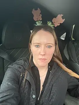 mshailey1 online show from December 22, 2:03 pm