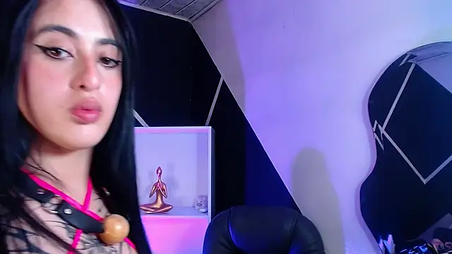 Lilith07  online show from November 19, 7:36 pm