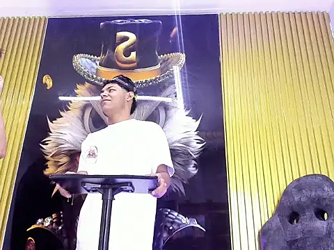 Tommy bigcock19 online show from November 29, 12:19 pm