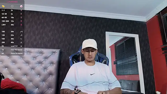 Snapshot of Vinackk chatting on November 22, 3:16 am Vinackk online show from November 22, 3:16 am