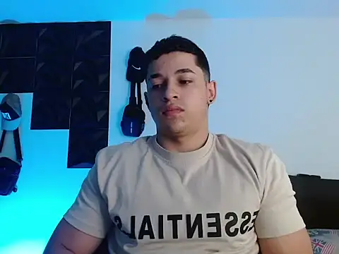 Snapshot of adam_keith chatting on November 12, 2:06 pm adam keith online show from November 12, 2:06 pm