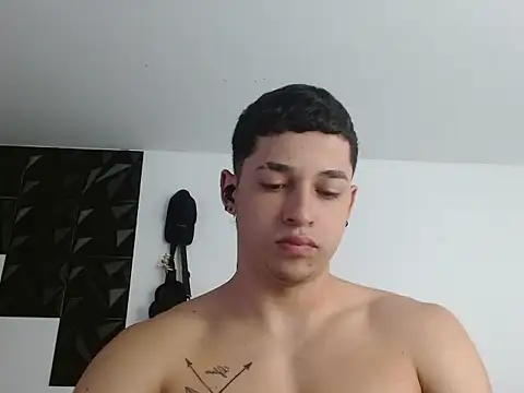 Snapshot of adam_keith chatting on November 29, 4:10 pm adam keith online show from November 29, 4:10 pm