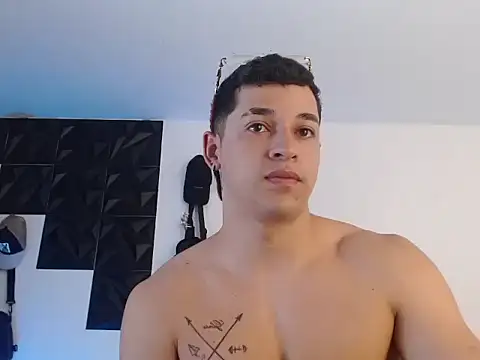 Snapshot of adam_keith chatting on November 30, 2:10 pm adam keith online show from November 30, 2:10 pm