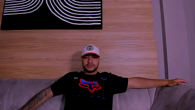 4ndrees  online show from November 26, 7:15 pm