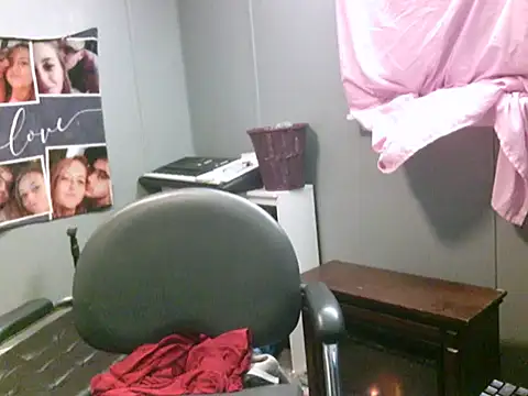 trickydickydaddy online show from November 30, 9:35 am