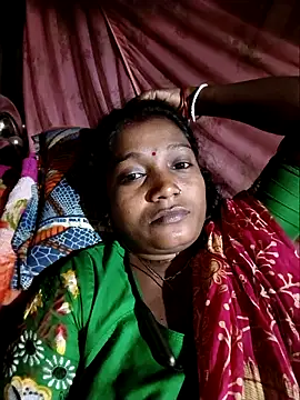 Snapshot of vipmonalisha chatting on November 25, 2:17 pm vipmonalisha online show from November 25, 2:17 pm