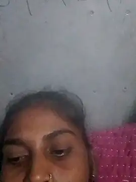 Snapshot of Rona_cut chatting on December 15, 4:22 pm Rona cut online show from December 15, 4:22 pm