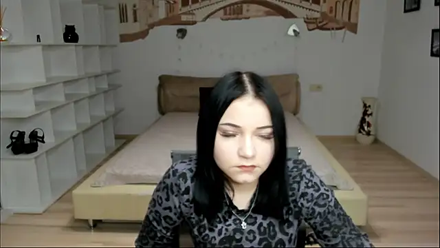 DianaOlsens online show from November 17, 12:11 pm