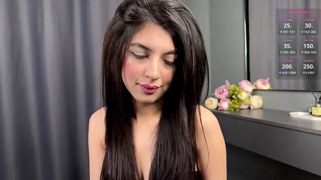 violettabernel online show from November 26, 9:32 am