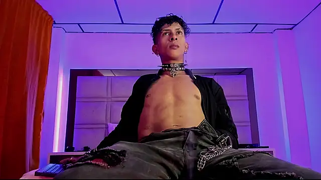 Maximo king25 online show from November 20, 3:18 am