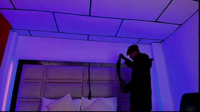 Maximo king25 online show from November 24, 4:45 am