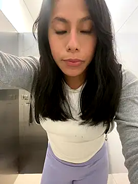 Snapshot of Katherinm chatting on November 28, 7:38 pm Katherinm online show from November 28, 7:38 pm