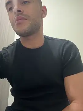 Naim   online show from November 27, 4:36 am