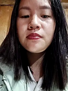 yelow-bee online show from November 17, 12:16 am