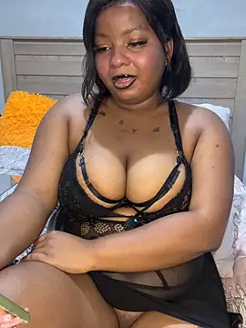 Snapshot of Exxoticaa chatting on November 26, 9:05 pm Exxoticaa online show from November 26, 9:05 pm