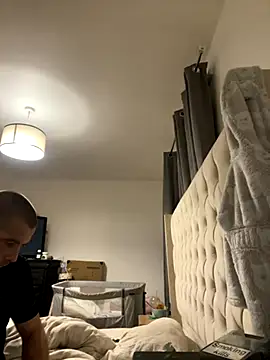 Snapshot of Kinkycouple142 chatting on November 13, 8:19 pm Kinkycouple142 online show from November 13, 8:19 pm