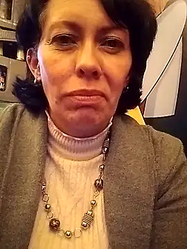 Snapshot of Jhanne_Cherry_ chatting on November 21, 4:22 am Jhanne Cherry online show from November 21, 4:22 am