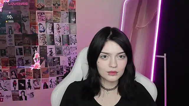 EmmaDarkk online show from November 14, 11:42 am