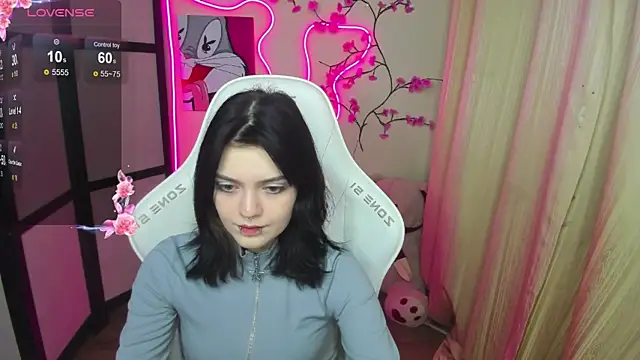 EmmaDarkk online show from November 25, 10:15 am