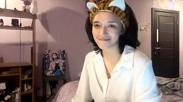 JamieRosten online show from November 21, 12:04 pm