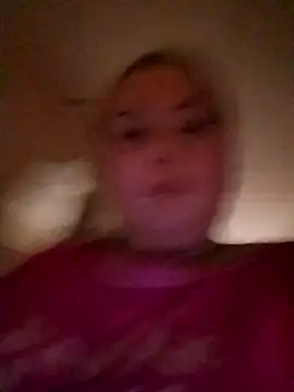 Moumy girl online show from November 11, 6:52 pm