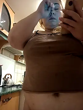 Moumy girl online show from November 14, 3:38 am