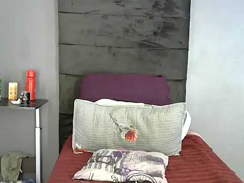 WILD KITTYxXxX online show from November 18, 3:16 pm