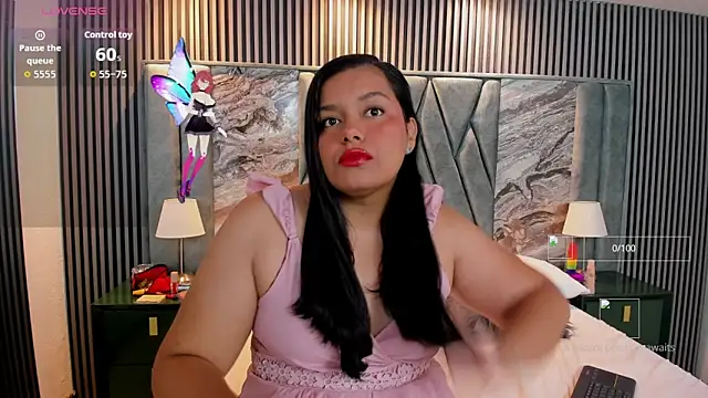 charlott divine online show from November 19, 11:43 am