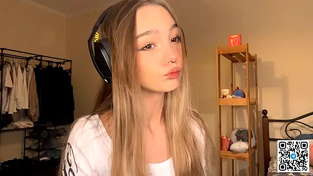 HoaPatton online show from November 30, 11:03 am